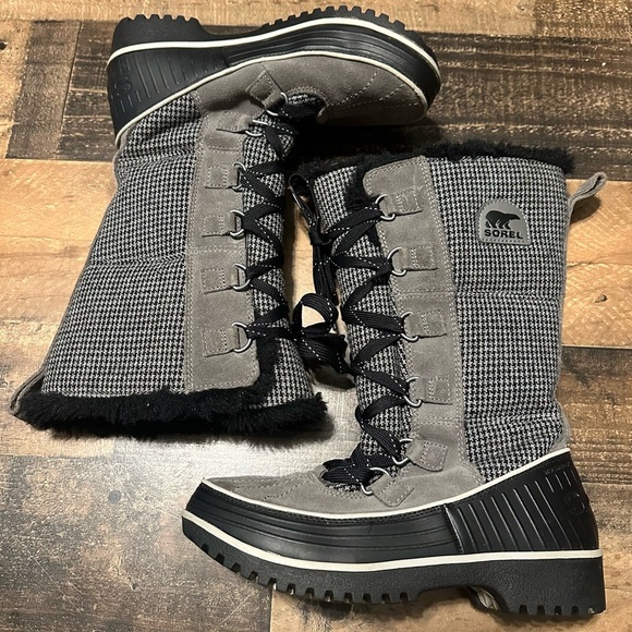 Sorel Tivoli High II Snow Boots - Picture 5 of 9